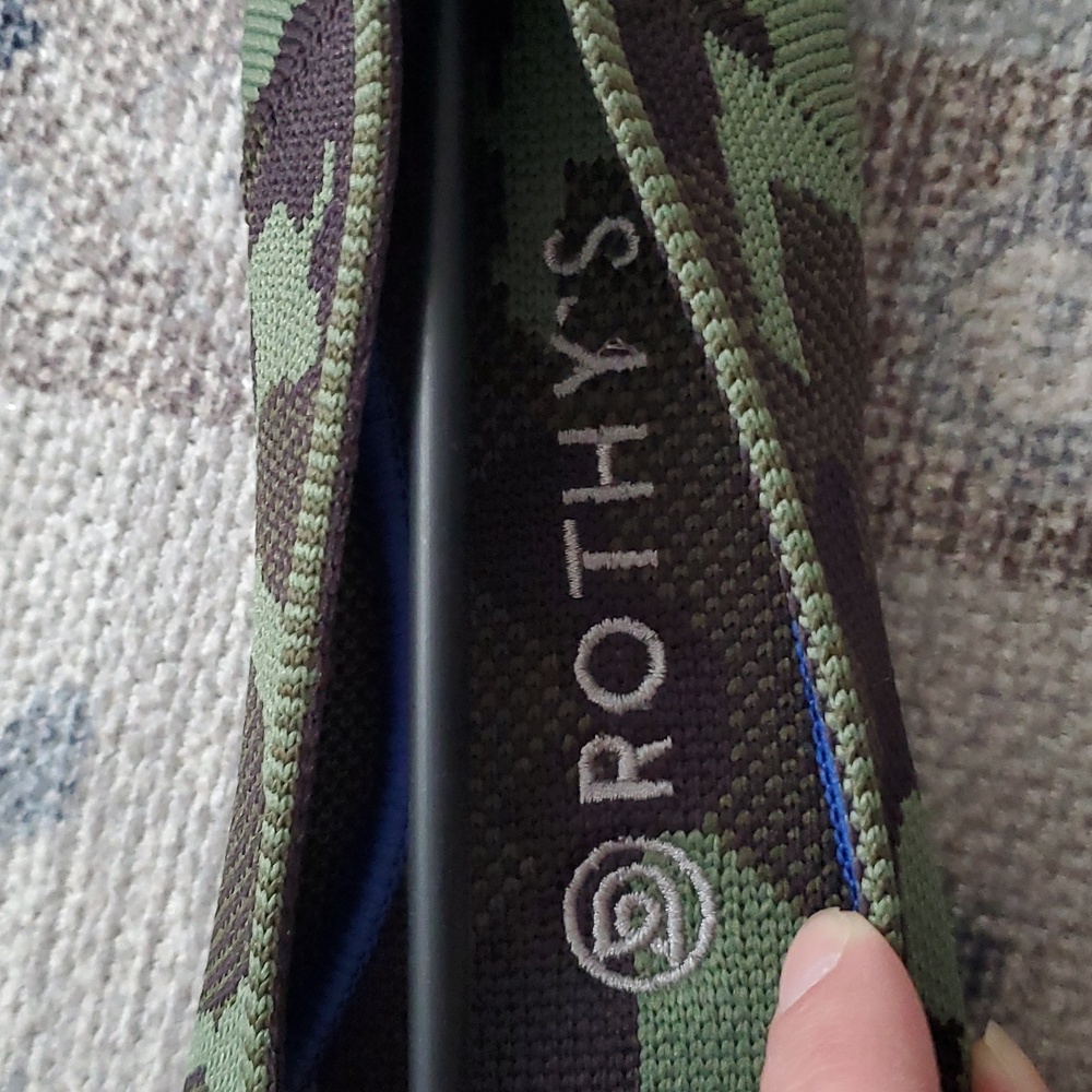 New Rothy' The Point Green Camo Flats Shoes Sz7.5 - Picture 5 of 10